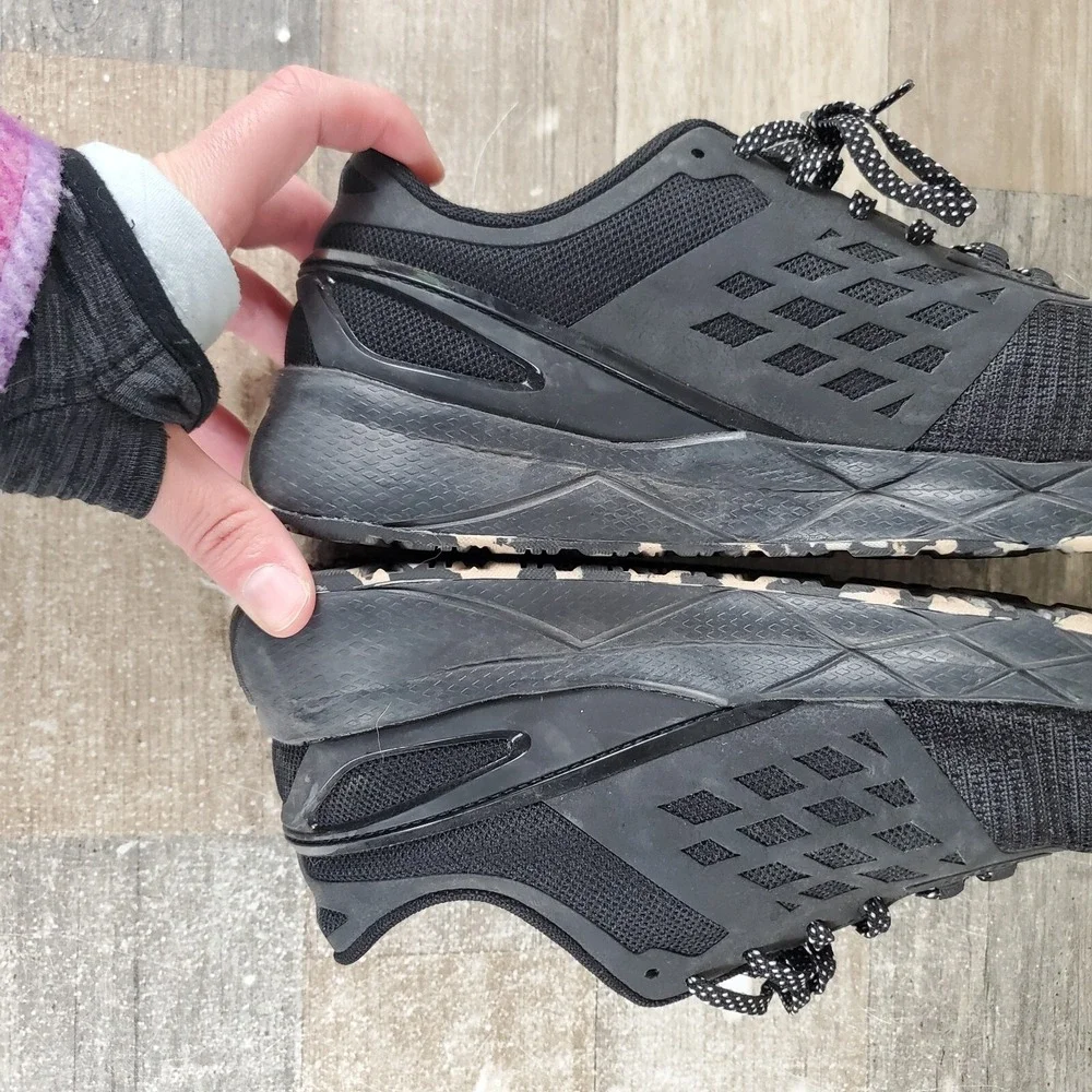 Reebok good light